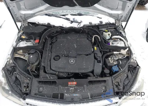 2014 Mercedes-Benz C 300 Sport 4Matic z USA, uszkodzony, nr VIN WDDGF8AB3EA941459